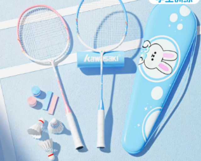 曹*单亲家庭，母亲残疾初中学生想要羽毛球拍1副